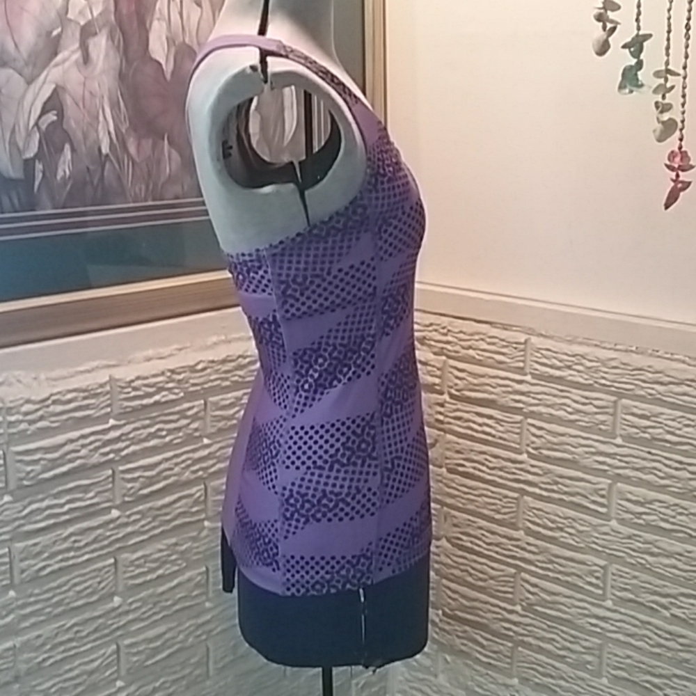Nike Dri fit "Y" back work out tank size SP - Picture 4 of 8